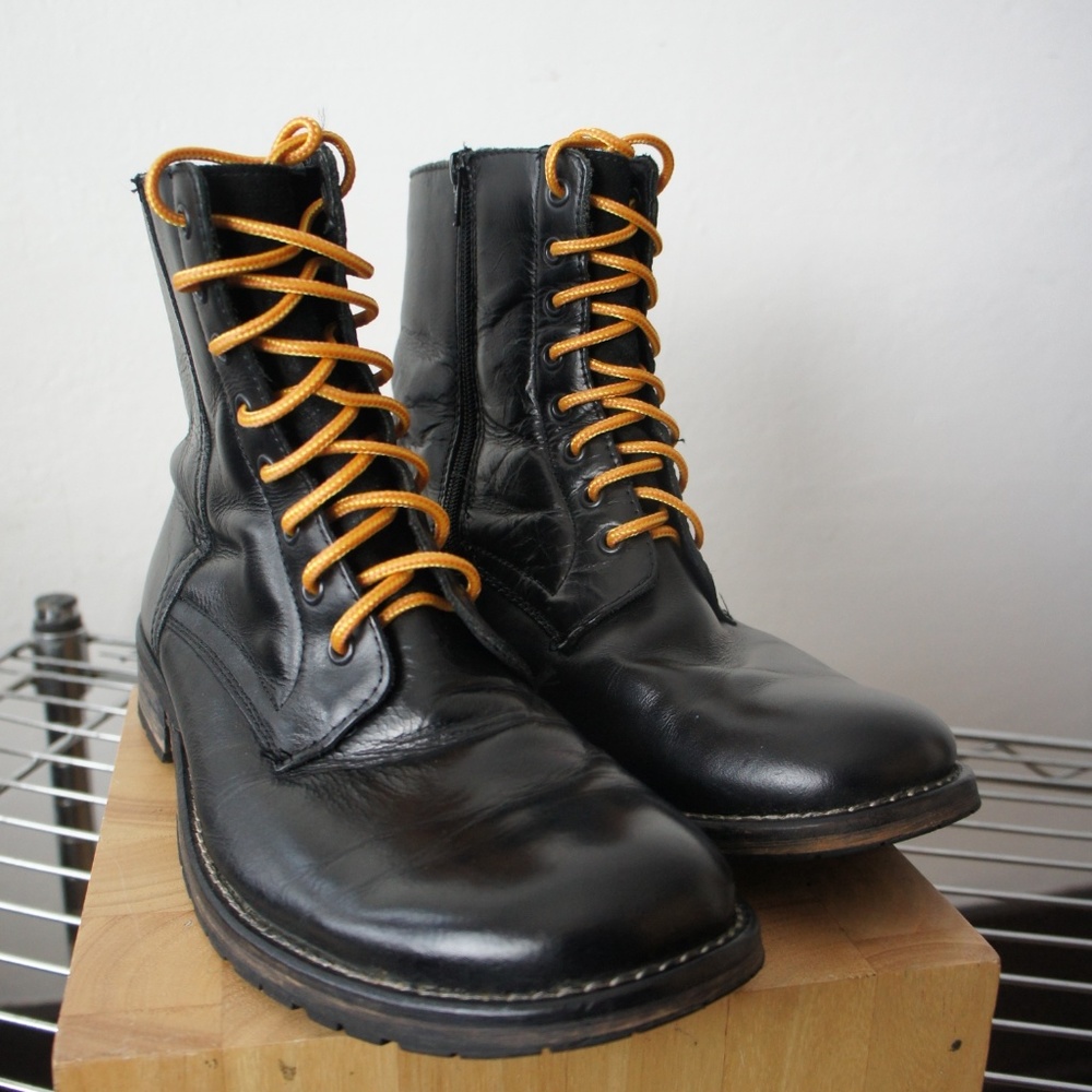 Red Tape Black Leather Lace Up Boots/ Size 10